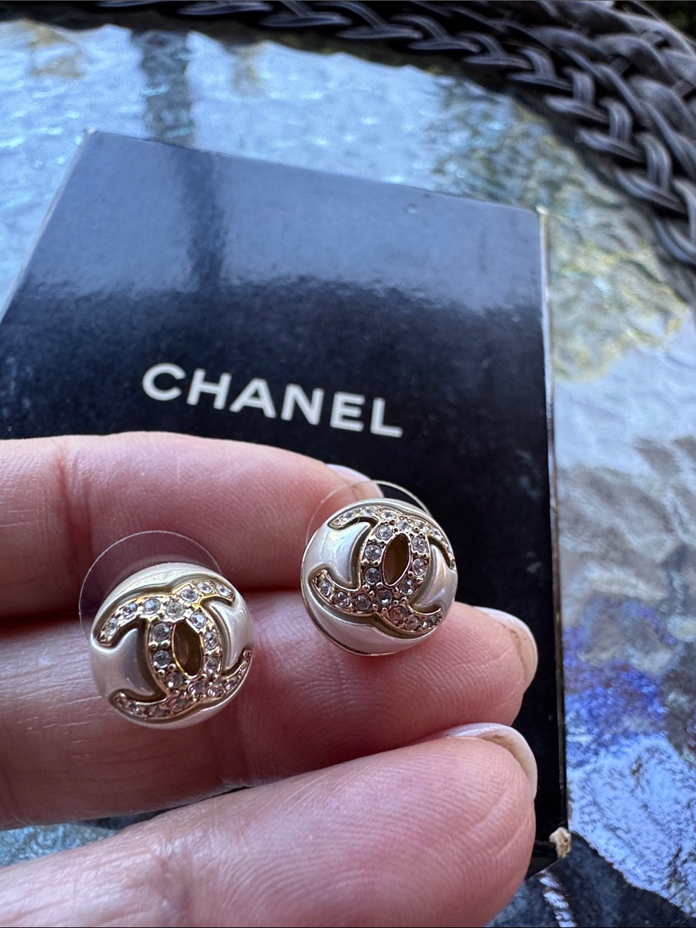 CHANEL White Pearl CC Crystal Button Earrings Pierced - Gold Hardware